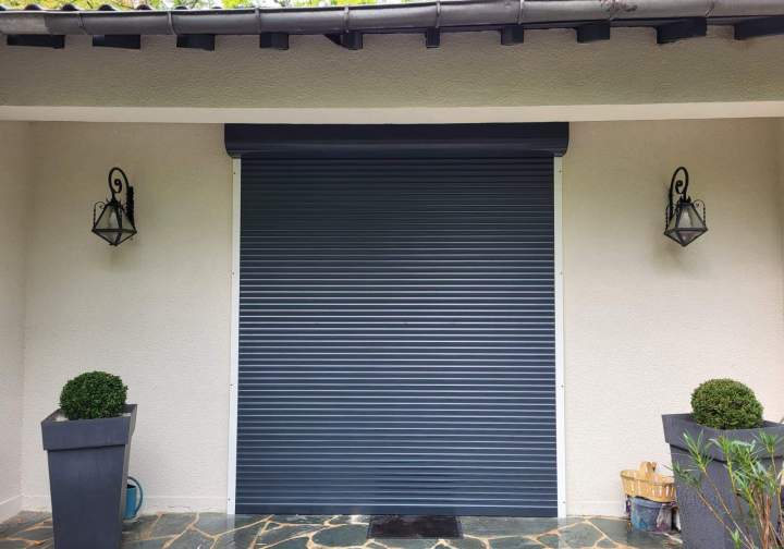 Installation de volets roulants Viarmes