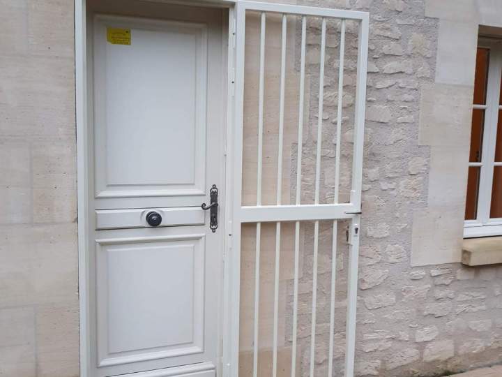 Pose d’ouvrages en métal Viarmes