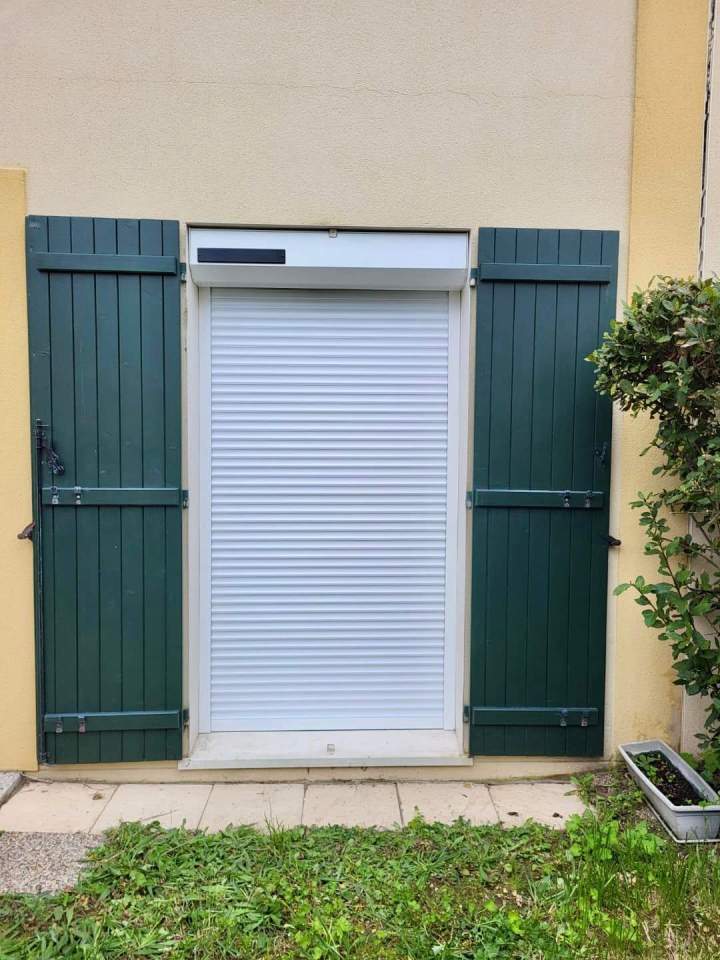 Pose de menuiserie pvc, bois, alu Viarmes