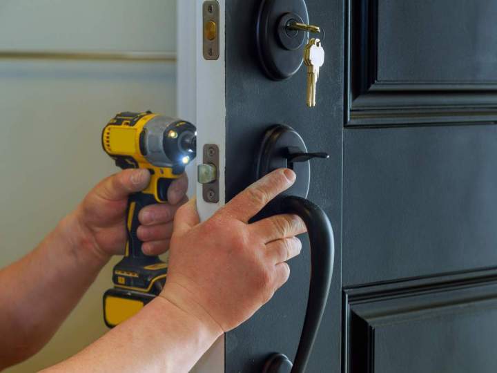 Maintenance efficace de serrure Viarmes